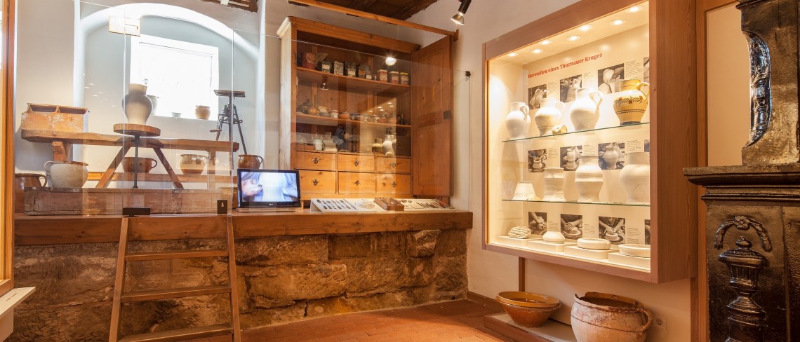 Blick in die nachgebaute Töpferwerkstatt